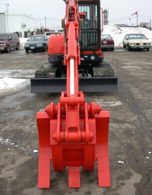 06CG23